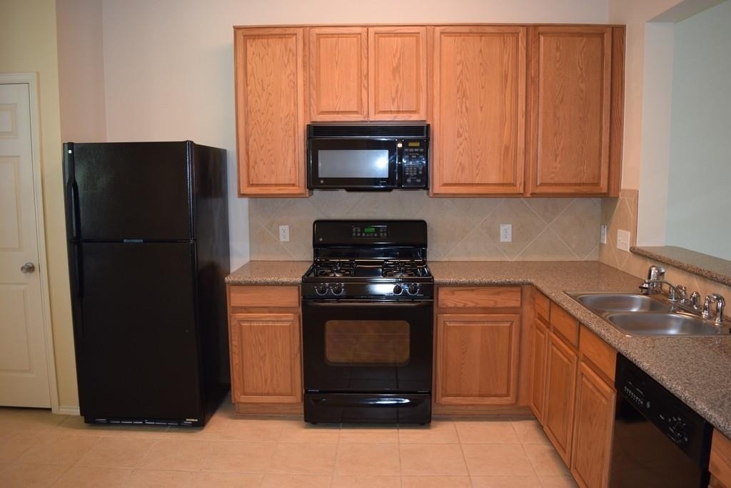 3418 Glenmore Meadow - Photo 2