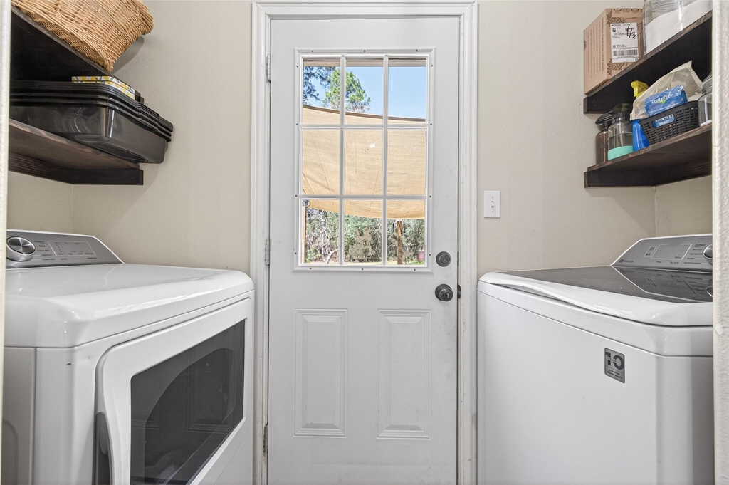 10391 Royal Magnolia Drive - Photo 4