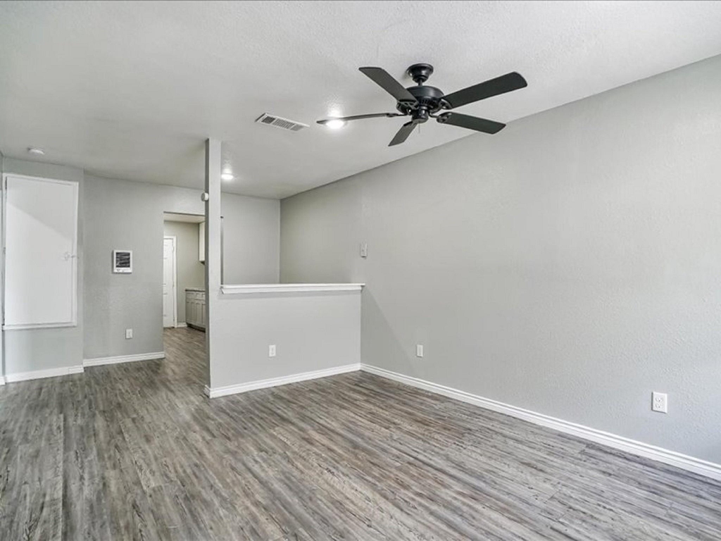 5117 Lavender St - Photo 1