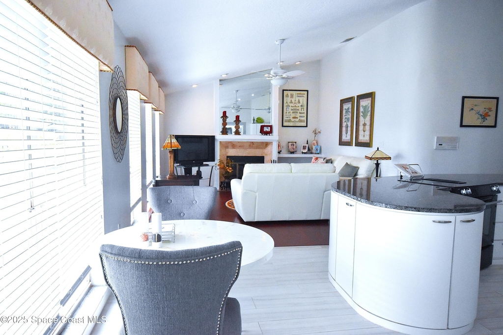 101 Island Grove Drive - Photo 13