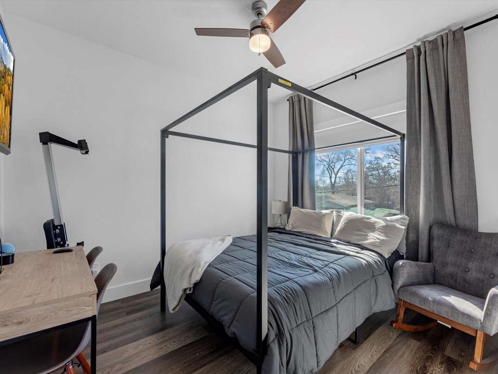 2222 Wavell Street - Photo 21