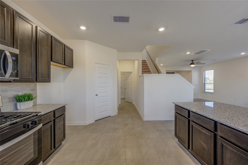 22851 Fulton Landing Drive - Photo 8