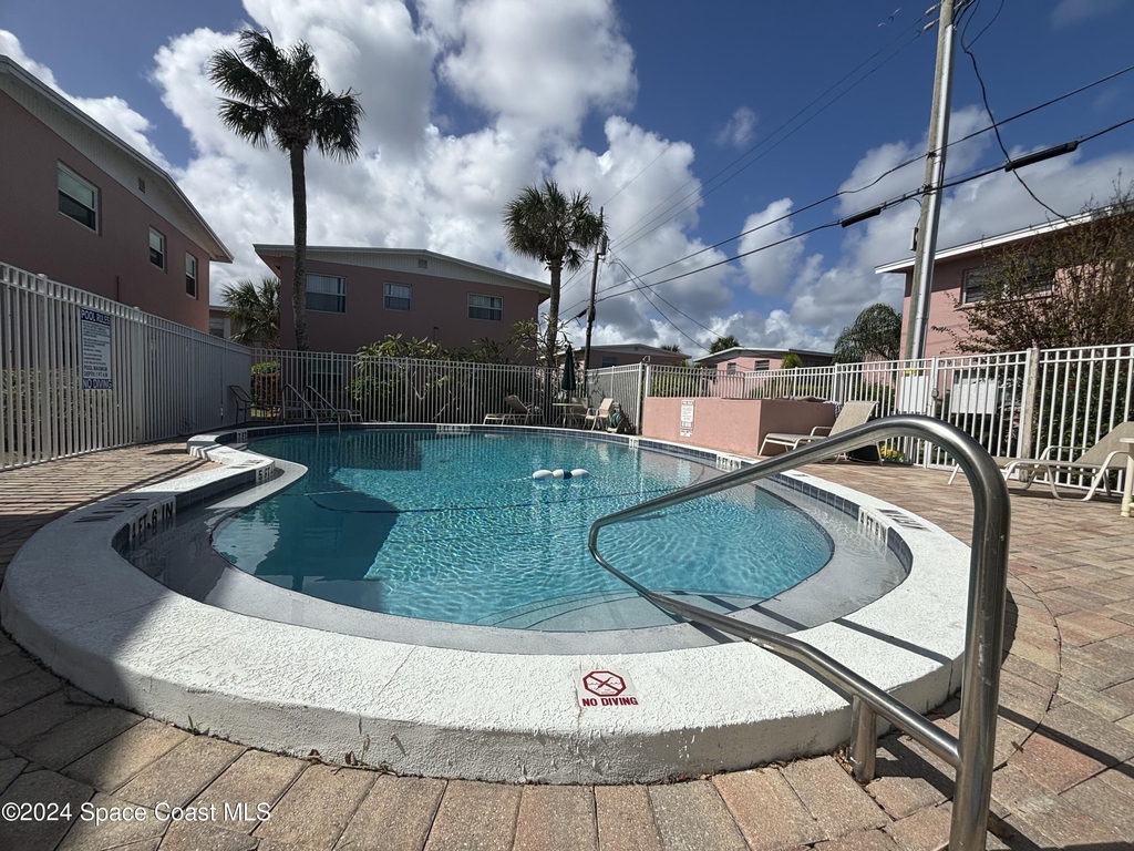 419 Madison Avenue - Photo 17
