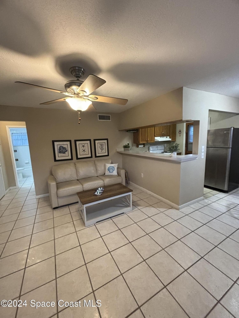 419 Madison Avenue - Photo 3