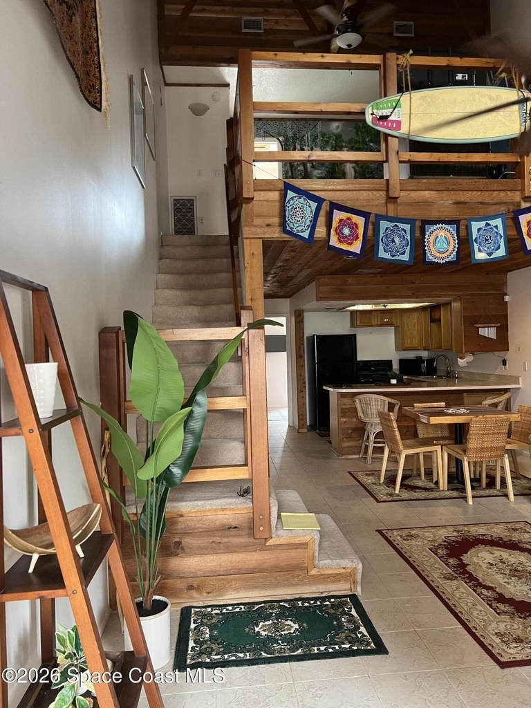 8154 Ridgewood Avenue - Photo 10