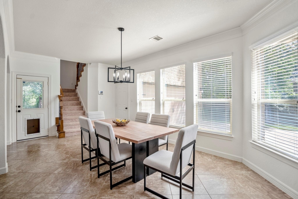 11306 Longmire Creek Court - Photo 17