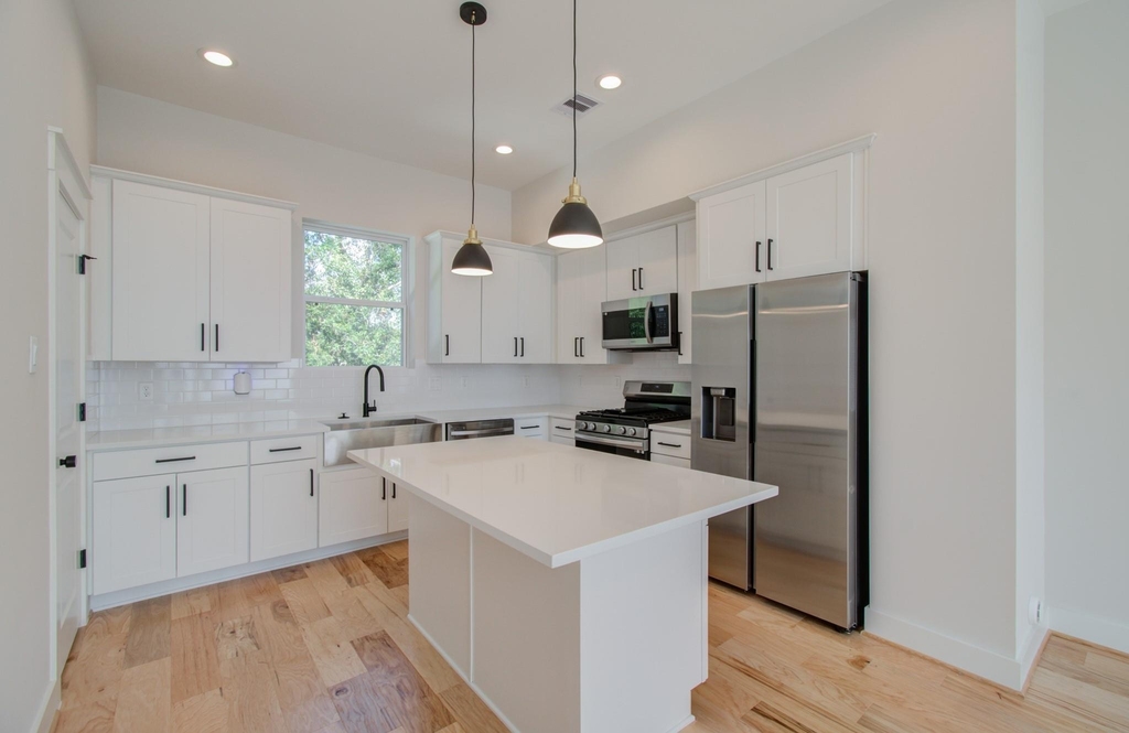 5309 Donovan Gardens Lane - Photo 2