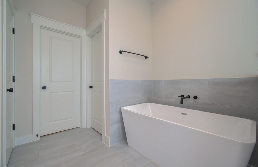 5309 Donovan Gardens Lane - Photo 13