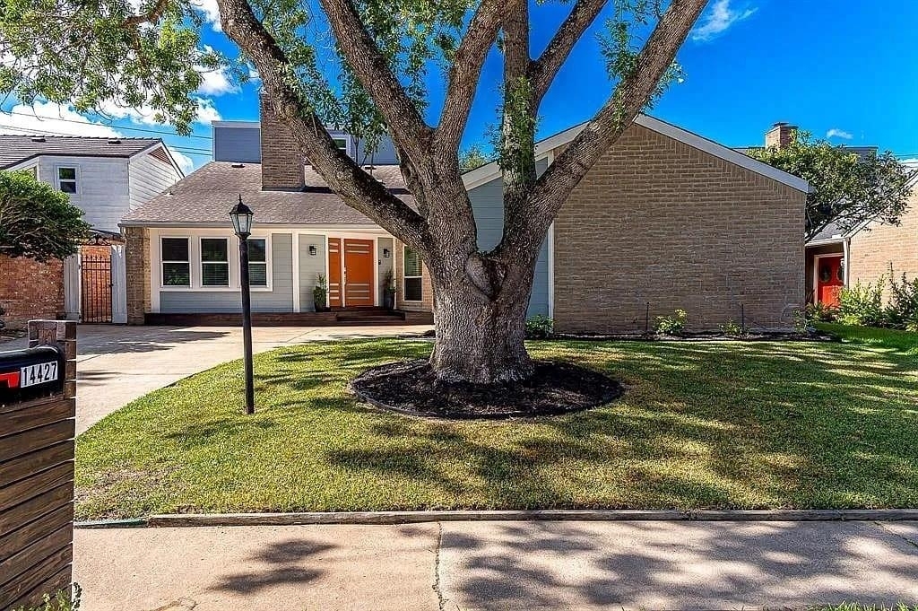 14427 Briarhills Parkway - Photo 1