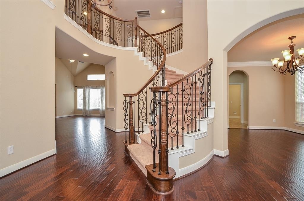 510 Mcallister Avenue - Photo 2