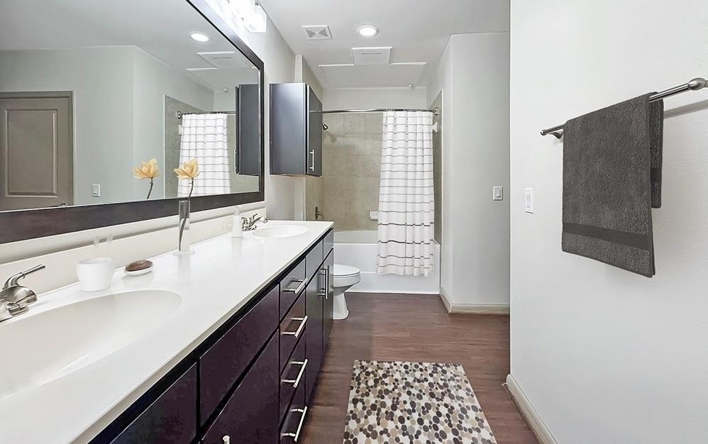 306 Mcgowen Street - Photo 3