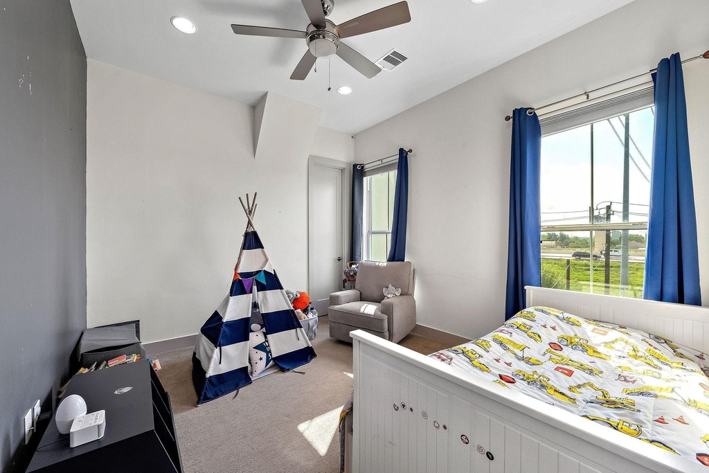 4621 Chartres Street - Photo 13