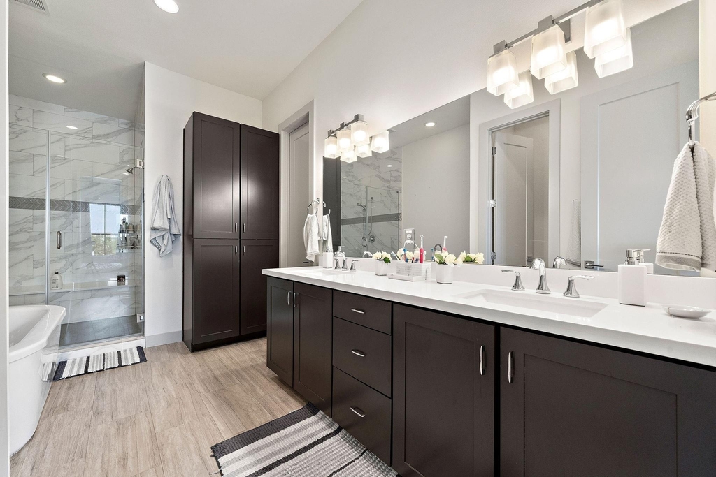 4621 Chartres Street - Photo 11