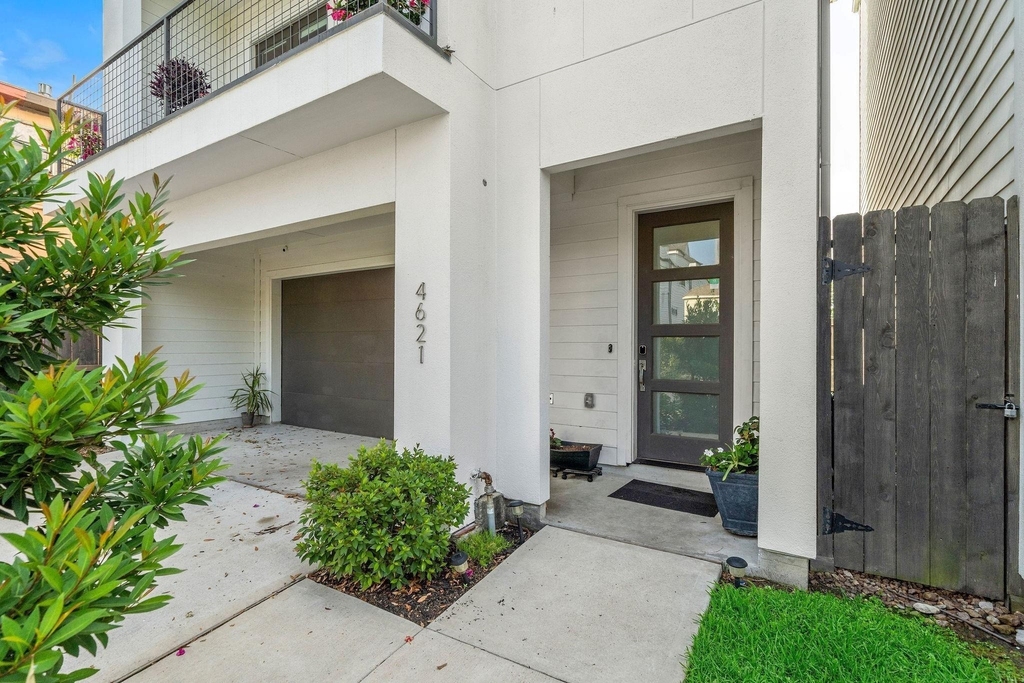 4621 Chartres Street - Photo 19
