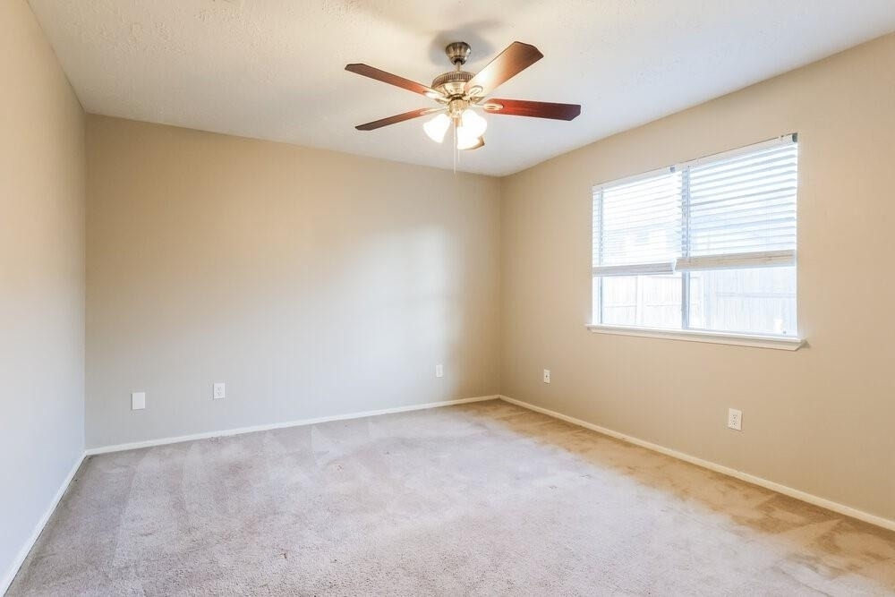 4306 Owens Creek Lane - Photo 8