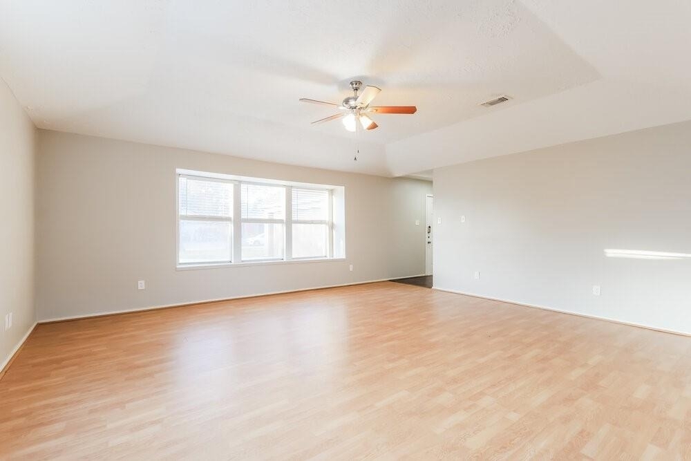 4306 Owens Creek Lane - Photo 3