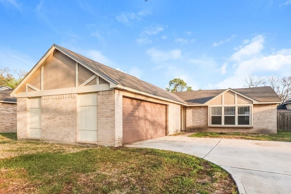 4306 Owens Creek Lane - Photo 0
