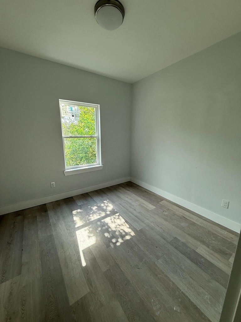 3537 Alderfer Street - Photo 11