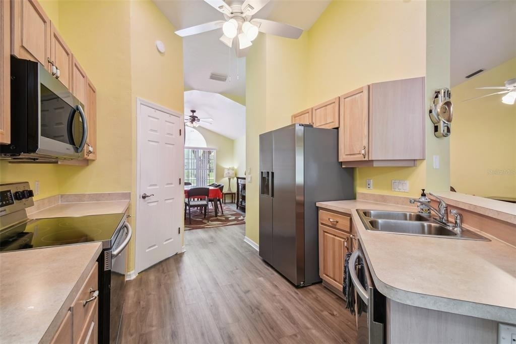 12728 Flamingo Parkway - Photo 17