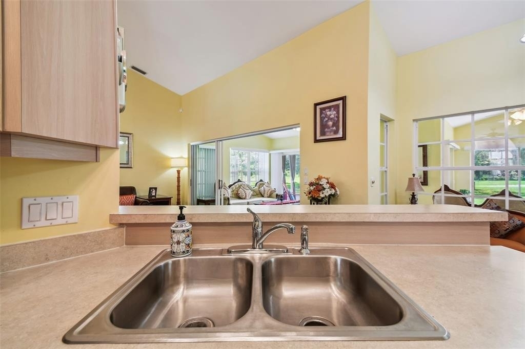 12728 Flamingo Parkway - Photo 15