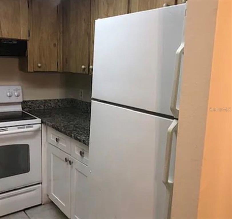 3124 Bloomingdale Villas Court - Photo 1