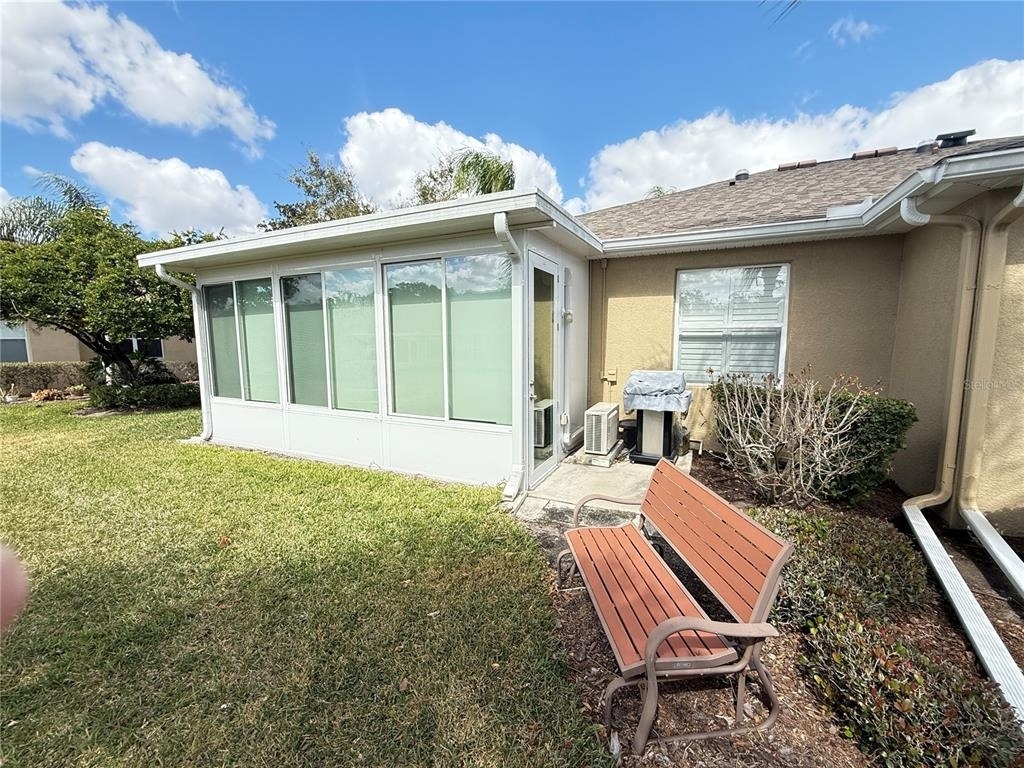 2052 Inverness Greens Drive - Photo 6