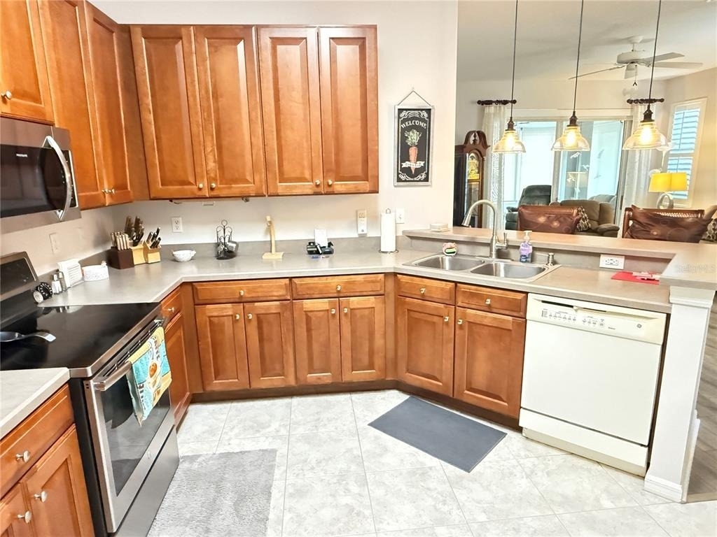 2052 Inverness Greens Drive - Photo 13