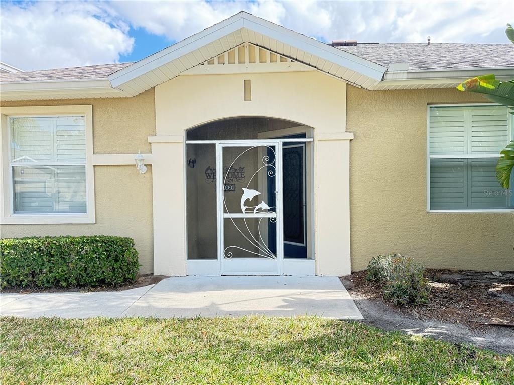 2052 Inverness Greens Drive - Photo 3
