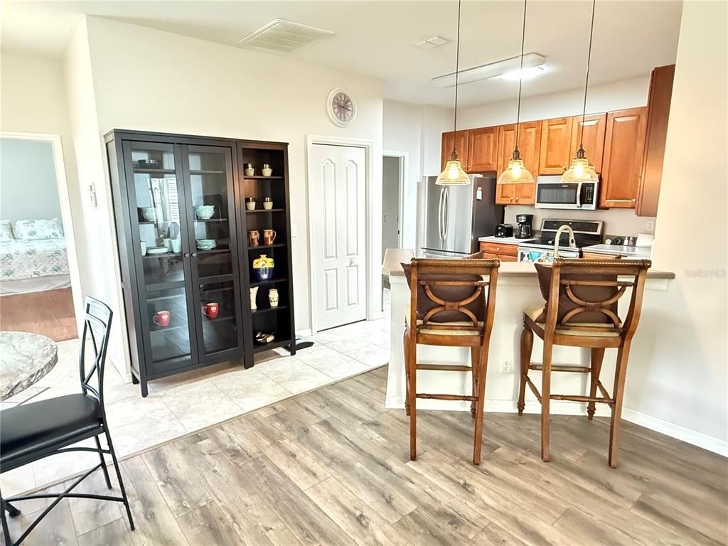 2052 Inverness Greens Drive - Photo 11
