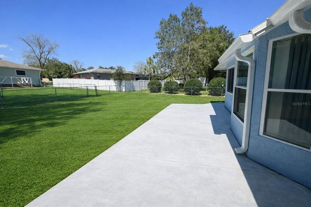 3442 N Tamarisk Avenue - Photo 13