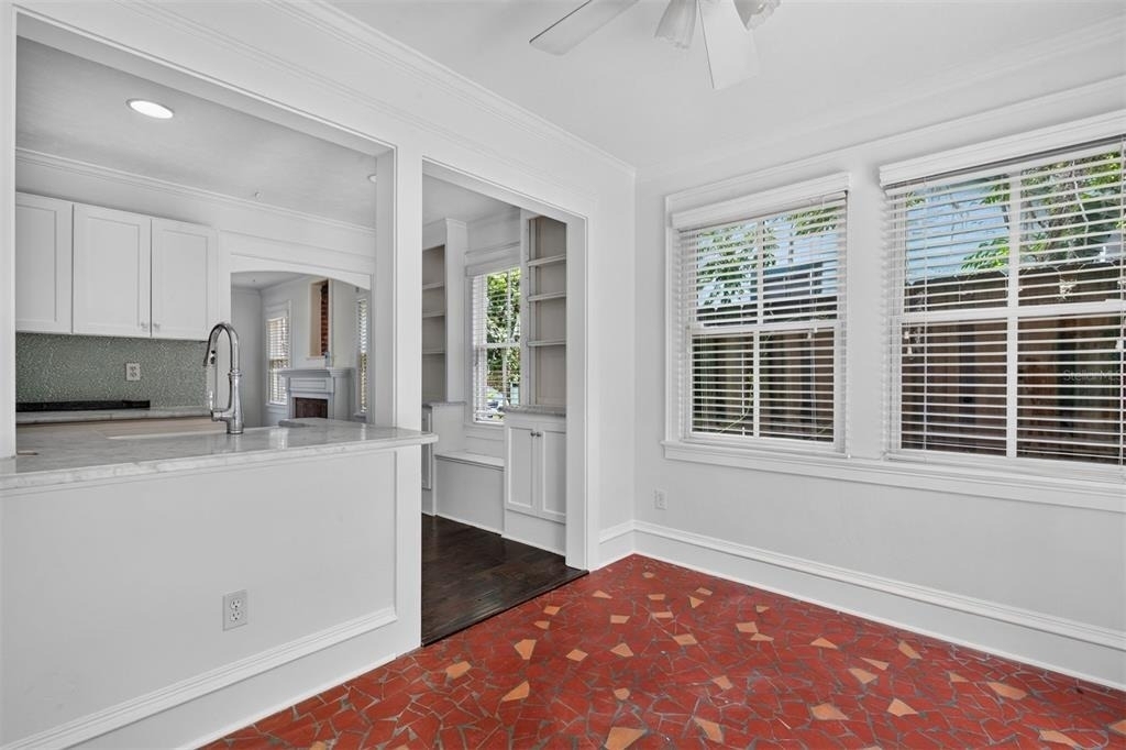 433 Se 7th Street - Photo 12