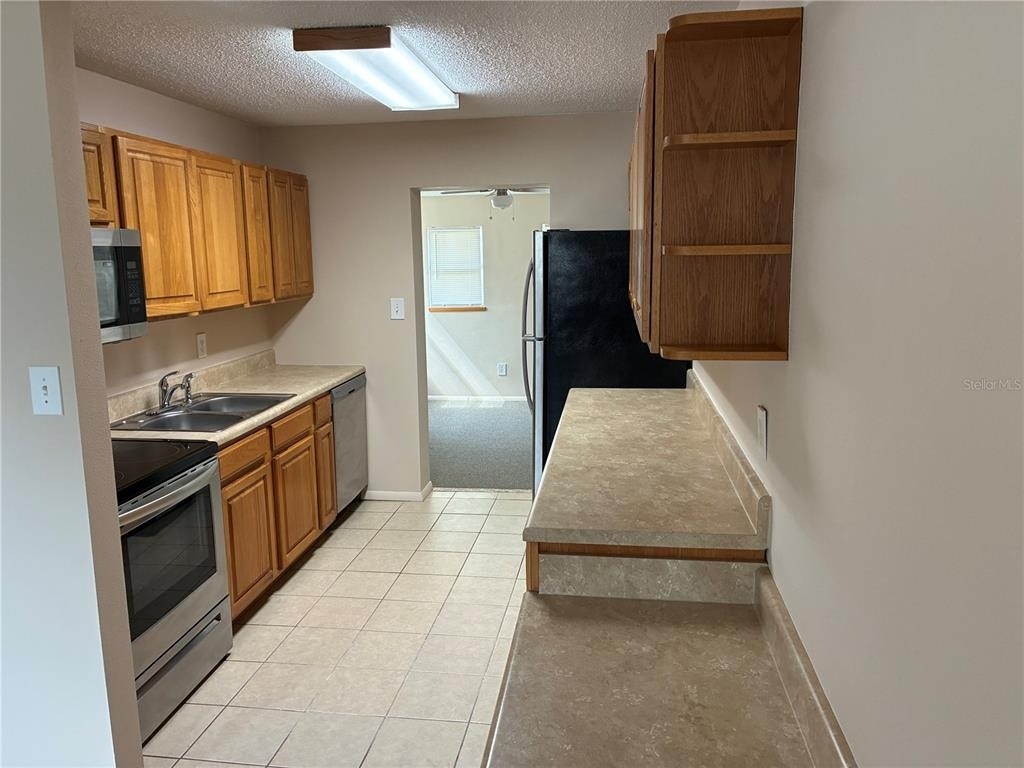 198 Oak Street - Photo 1