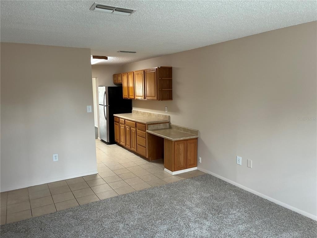 198 Oak Street - Photo 2