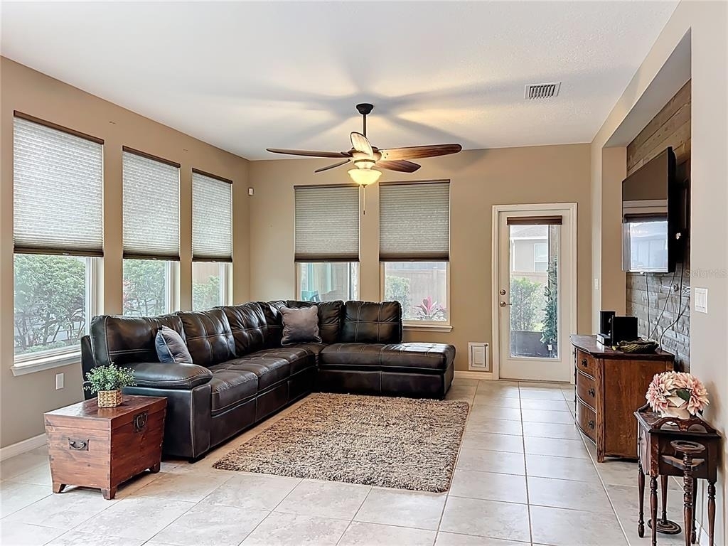 383 Alcove Drive - Photo 20