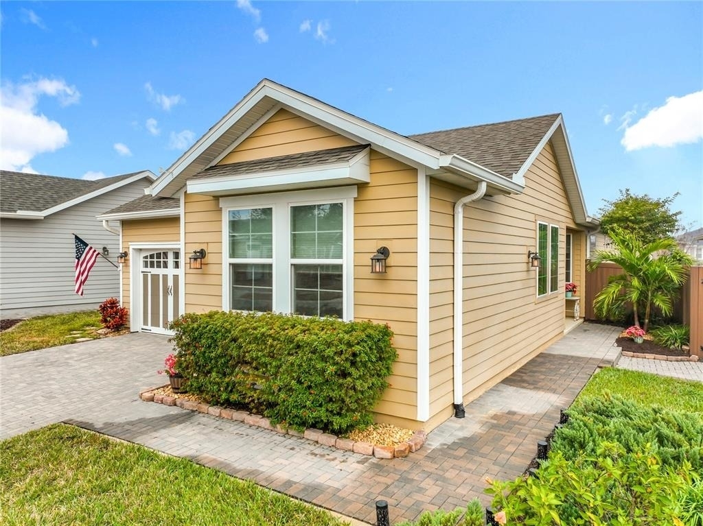 383 Alcove Drive - Photo 1