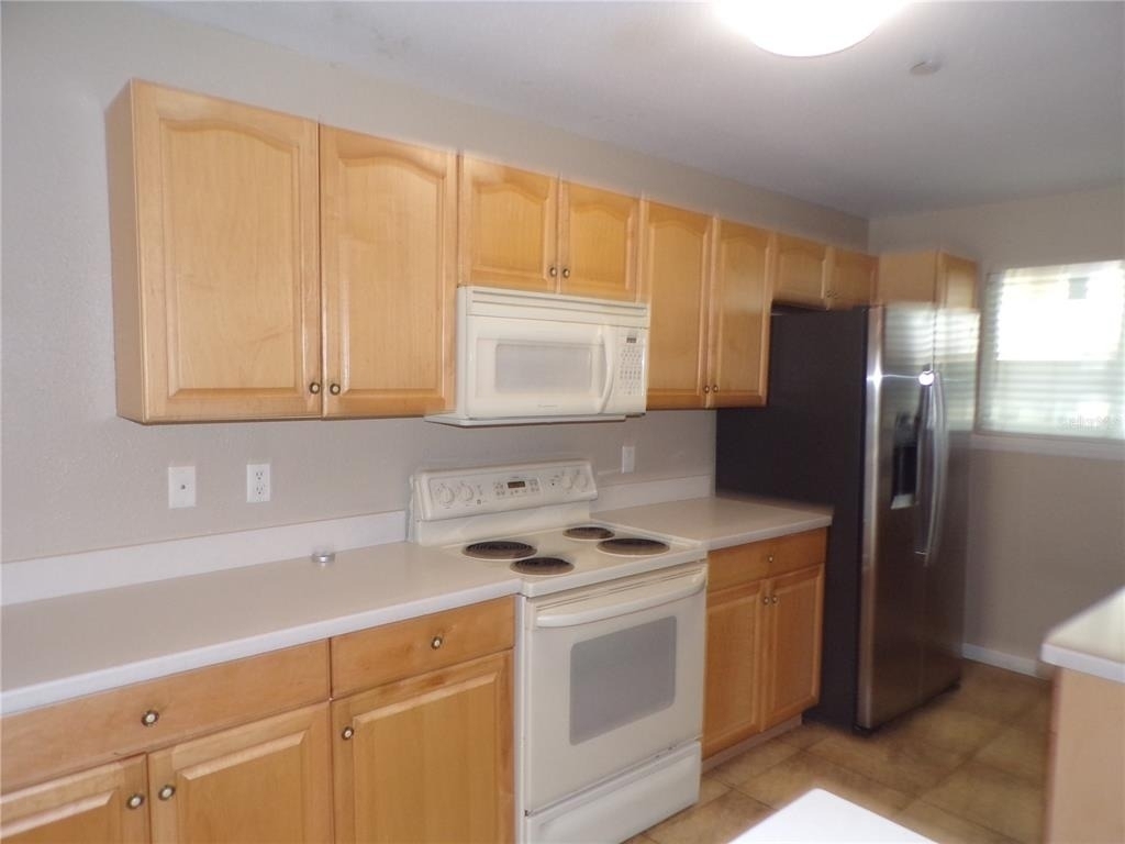 150 Harborside Avenue - Photo 5