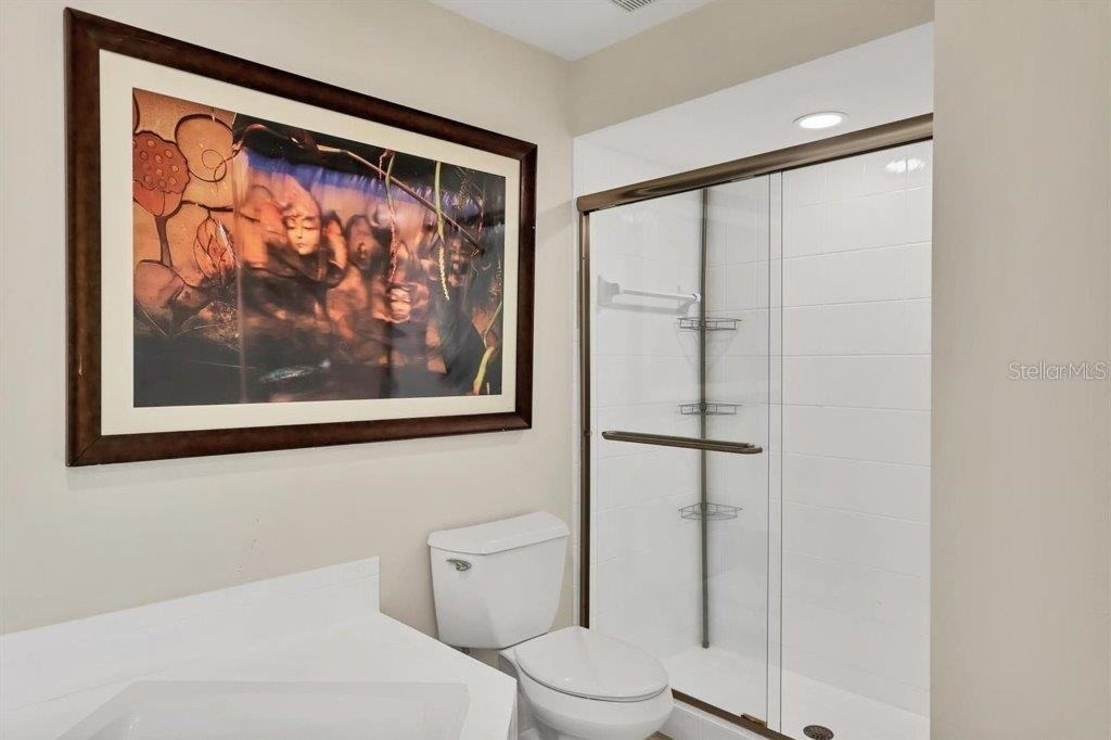 862 Hudson Avenue - Photo 11