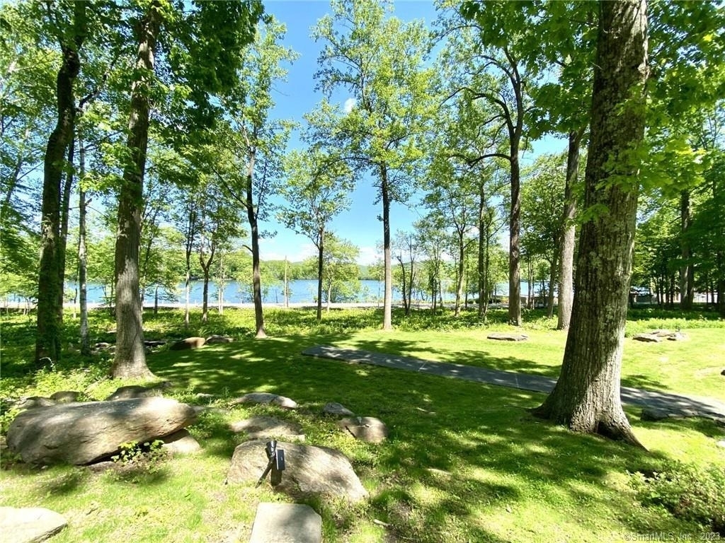 321 Shore Road - Photo 25