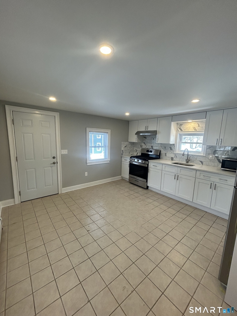 54 Forest Street - Photo 5