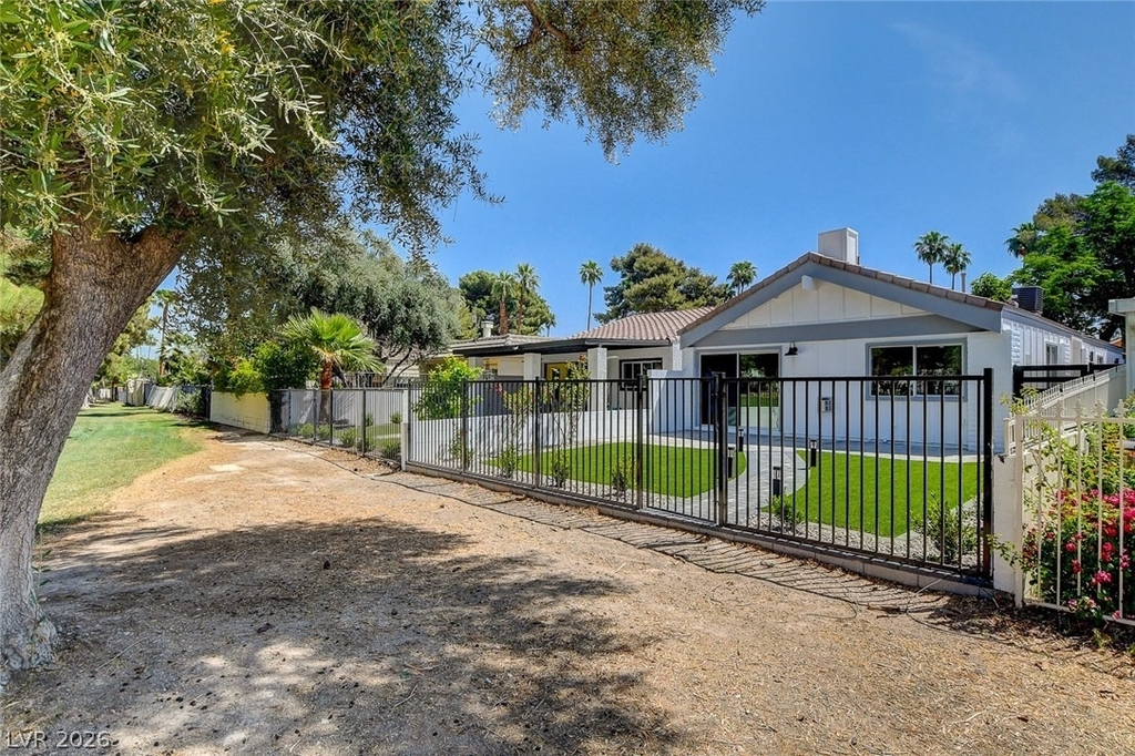 2999 Bel Air Drive - Photo 39