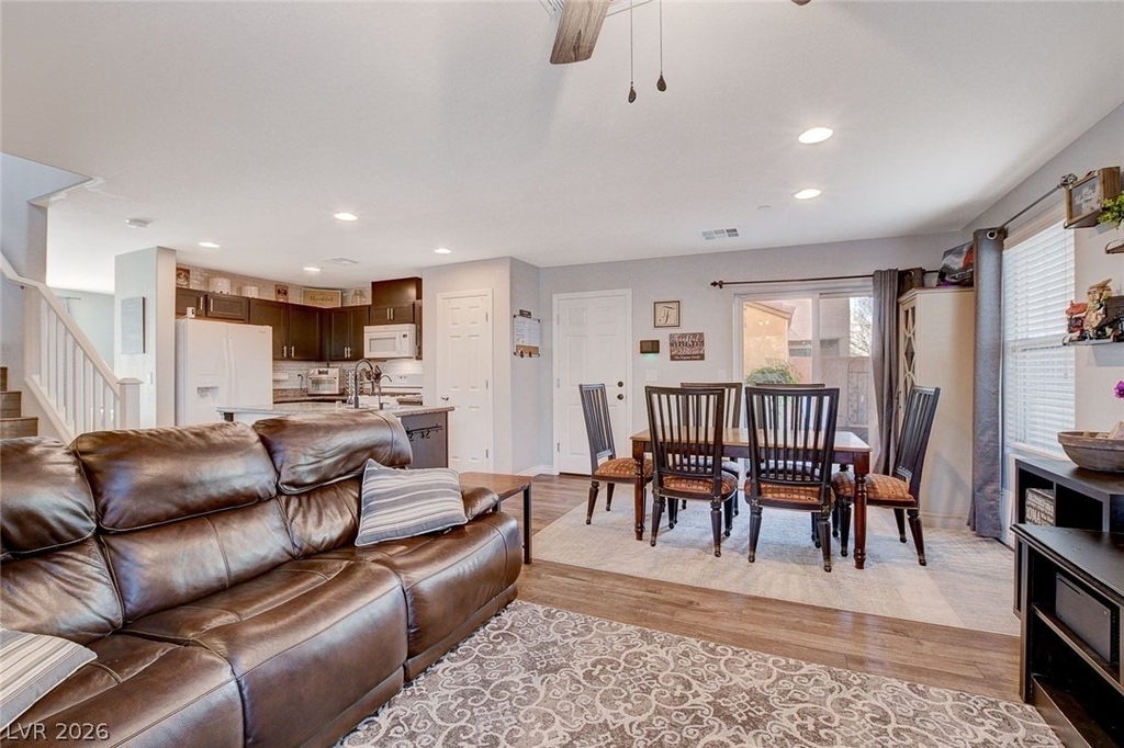 1045 Spotted Saddle Street - Photo 4