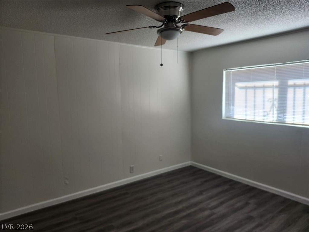 2700 Basswood Avenue - Photo 13