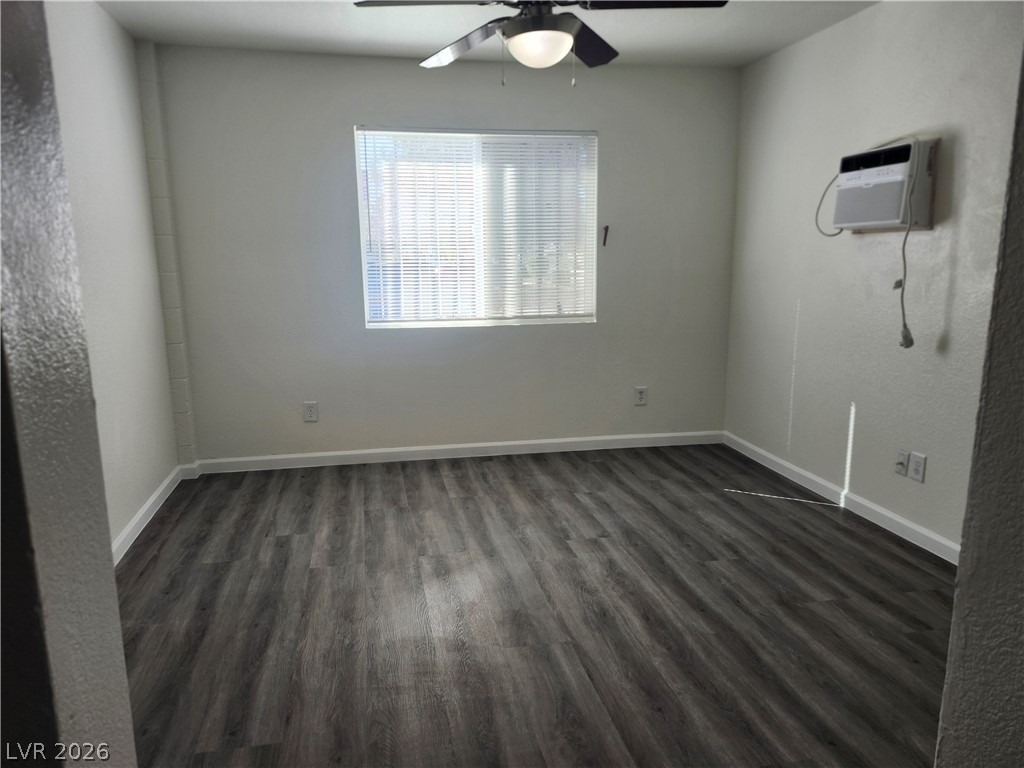 2700 Basswood Avenue - Photo 9