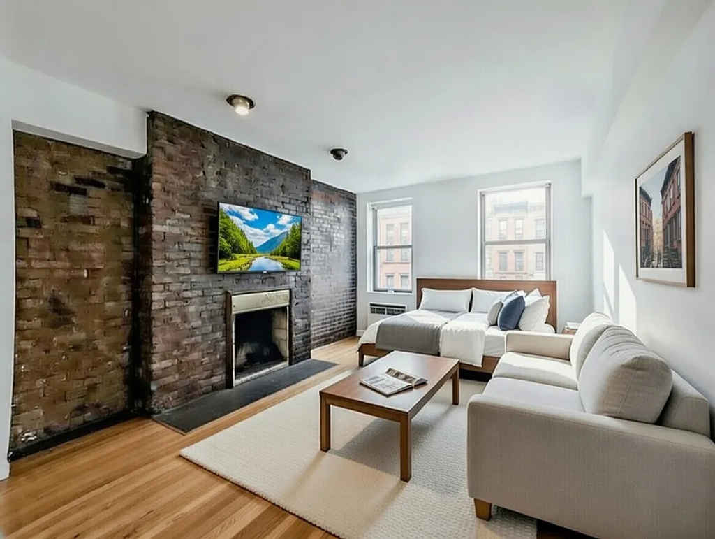 146 East 39th Street - Photo 0