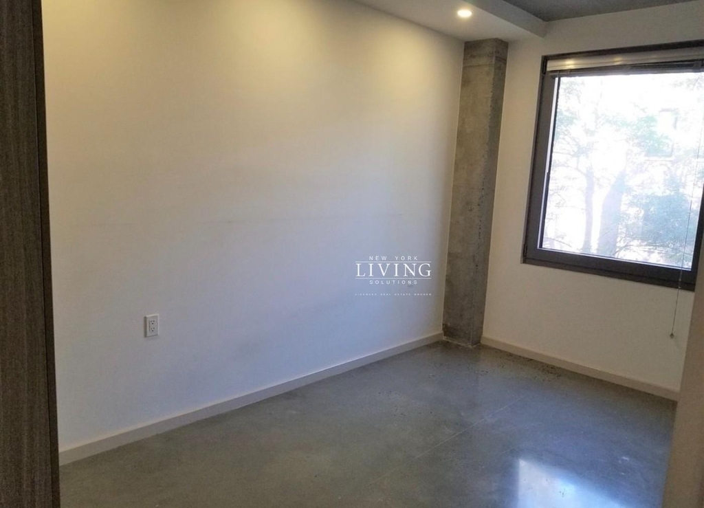 577 West 161st Street - Photo 4