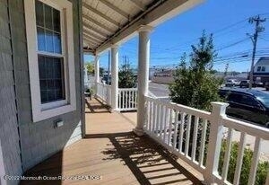 211 Arnold Avenue - Photo 4