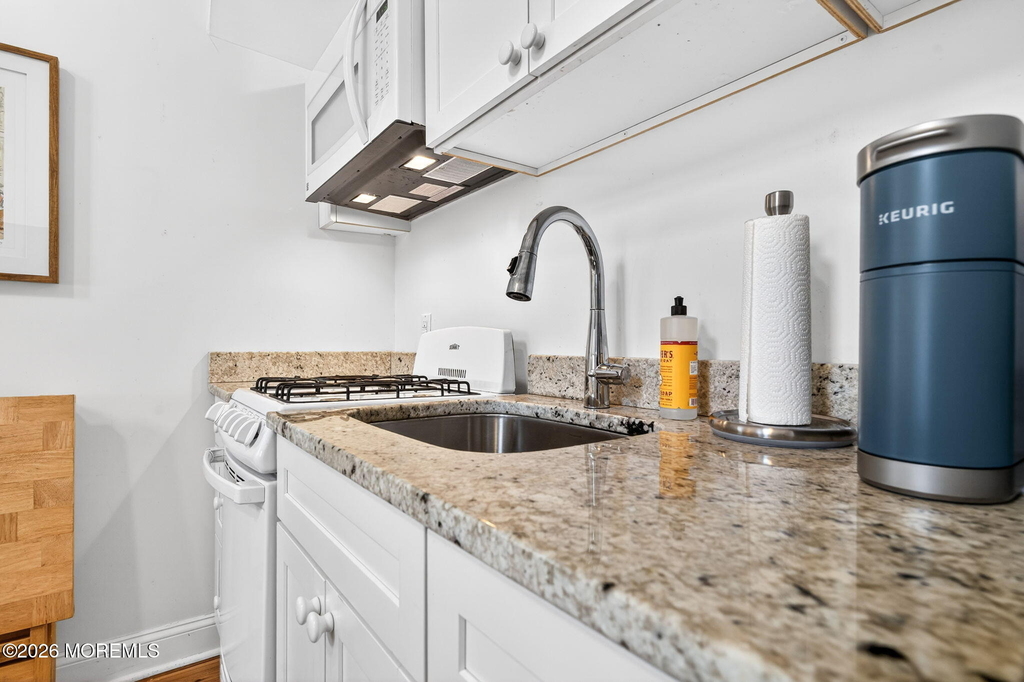 78 New York Avenue - Photo 9