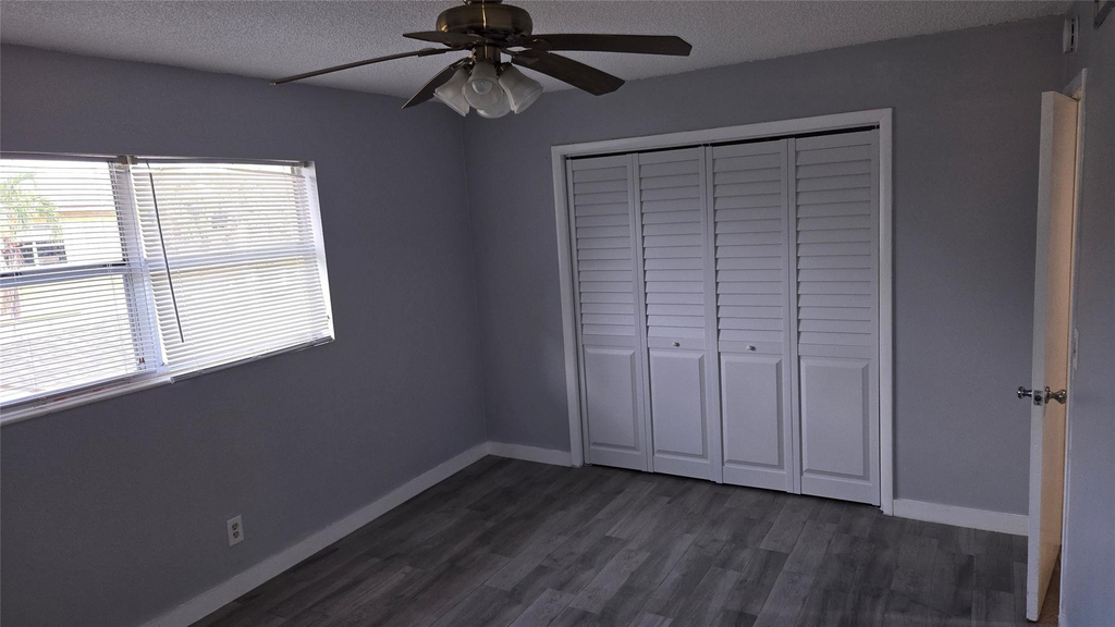 530 Se 2nd Avenue - Photo 4