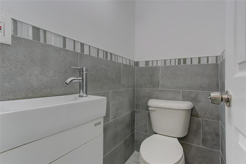 1833 Taylor Street - Photo 8