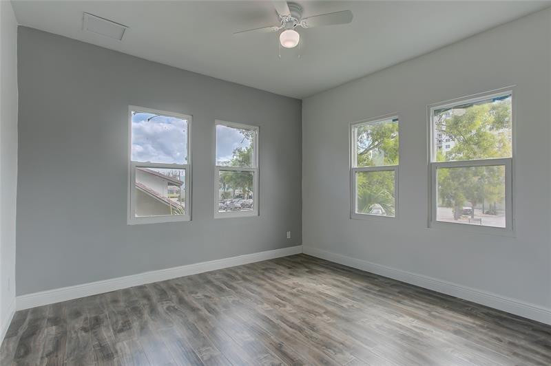 1833 Taylor Street - Photo 1